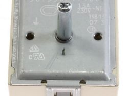 50.55021.100 S DVOSTRUKI PREKIDAČ – REGULATOR ENERGIJE 13A-230V