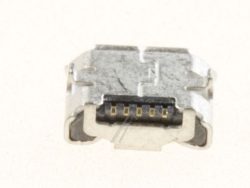 MICRO-USB-EINBAUBUCHSE 5POL