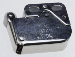 977690048 PUSH-PULL VERSCHLUSS
