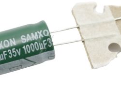 1000UF-35V 30069014 EL KO 1000UF 35V M 105C1900MA13X20 ROHS