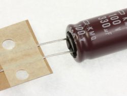 330UF-100V EKMQ101ETE331MK25S ELKO RADIAL NCC 105° 12,5X25MM