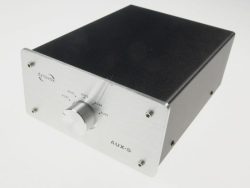 5>1 AUX-S AUDIO-SELEKTOR U KUĆIŠTU