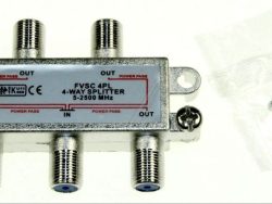 4-FACH VERTEILER SAT 5-2450MHZ MINI F-TECHNIK 4XDC PASS