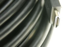HDMI A PLUG /  HDMI A KABL 30M AKTIVAN