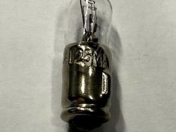 24V-0,025A-0,6W SKALENLÄMPCHEN-BAJONETTE,  7X20MM -OSHINO-