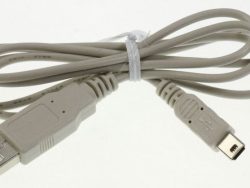 QAM1295-001 USB POVEZIVANJE