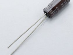 110790711 CAPACITOR, ELECT 22 MF/ 50V
