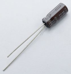 110790711 CAPACITOR, ELECT 22 MF/ 50V