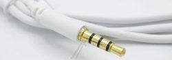 KLINKENVERLÄNGERUNG 4-POL. 3,5MM STECKER/ BUCHSE WEISS 1,5M