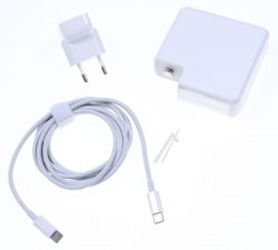 96W PSE50337 EU USB-C PUNJAČ EU SA KABLOM (1,8M)