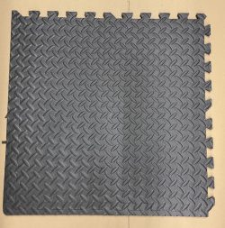 DPAD ANTI-VIBRATIONSMATTE (60 X 60 X 1,2 CM)
