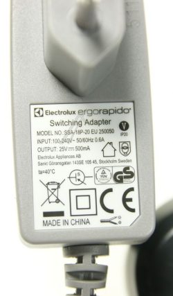 4055478434 PUNJAČ STANICA SA POSTOLJEM /  UKLJ. ADAPTER