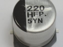 220UF-50V EEEFP1H221AP SMD-ELKO PAN 105° 10X10,2MM