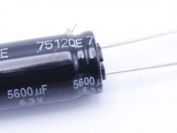 5600UF-6,3V EEUFR0J562L ELKO RADIAL PAN 105° 12,5X30MM