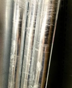 36200 STAHL-MAST ROHR Ø48MM X 2MM 2,0M LANG MIT KAPPE