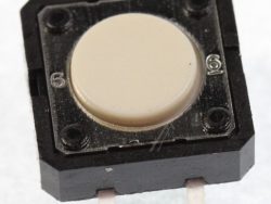 B3F-4000 DRUCKTASTER 24V-50MA 12,0X12,0MM DRUCKKNOPFHÖHE 4,3MM