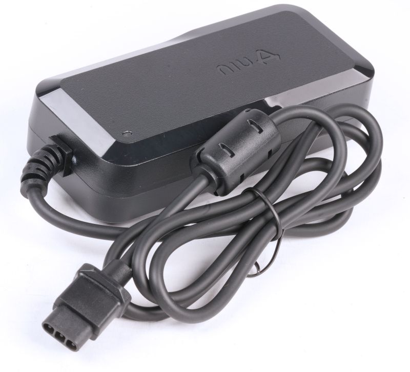PLD70-EVCN88-54 H0102004 EU LADEGERÄT NIU KQI2 PRO