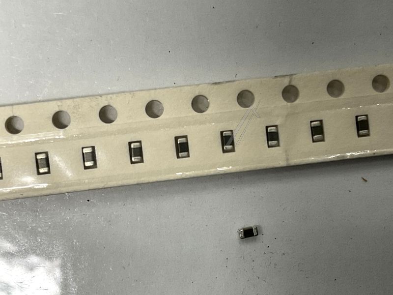 319802741090 KERAMIČKI-KONDENZATOR SMD